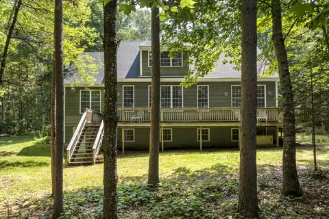 433 Fogler Rd, Bremen, ME 04551