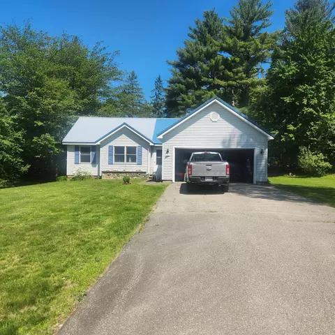35 Pelletier Dr, Enfield, ME 04493