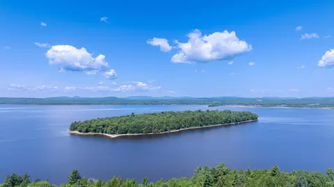 1 Eagle Is, Mariaville, ME 04605