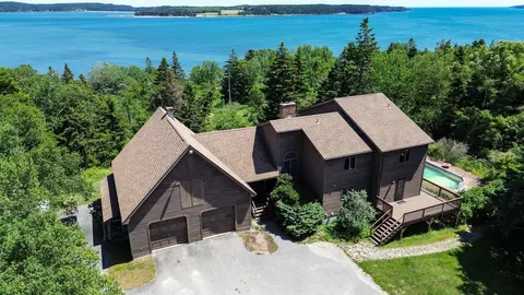 989 Mason Bay Rd, Jonesport, ME 04649