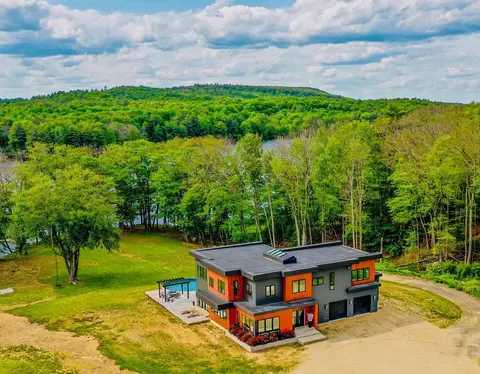 764 N River Rd, Greene, ME 04236