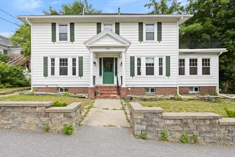 175 Summer St, Auburn, ME 04210