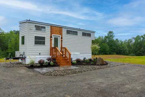 1400 Bangor Rd, Ellsworth, ME 04605