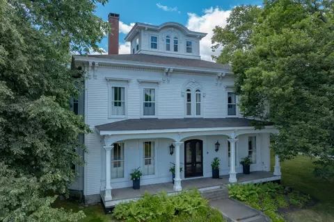 80 State St, Ellsworth, ME 04605