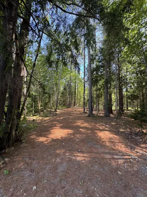 lot6 School St, Belfast, ME 04915