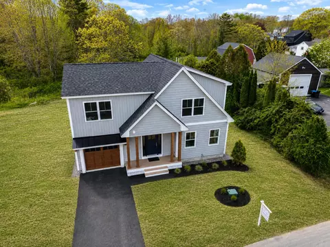 3 Mckenney Ln, Kennebunkport, ME 04046