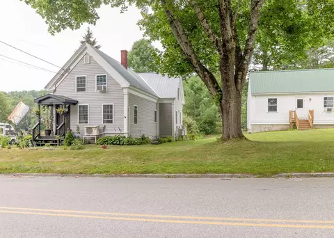 147 N Main St, Monmouth, ME 04265