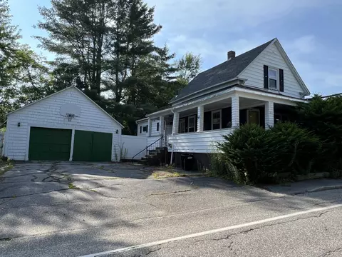 63 Rideout Ave, Lewiston, ME 04240