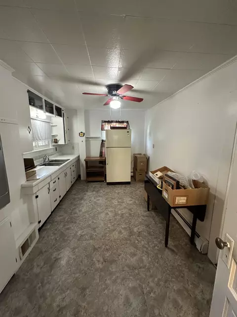 Kitchen - 47 York St, Millinocket, ME 04462 photo 1 of 4