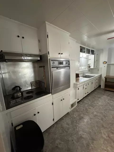 Kitchen - 47 York St, Millinocket, ME 04462 photo 3 of 4
