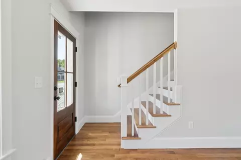 17 Nicklaus Ln, Westbrook, ME 04092