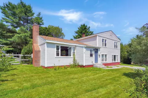 5 Crawford Dr, Bath, ME 04530