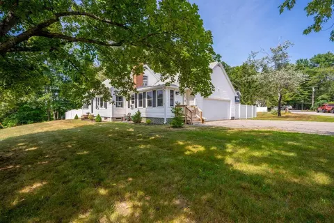 45 Allen St, Berwick, ME 03901
