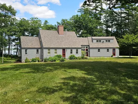 150 Heath Rd, Bremen, ME 04551