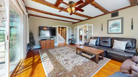 Living - 46 Killeran Ln, Cushing, ME 04563 photo 1 of 4