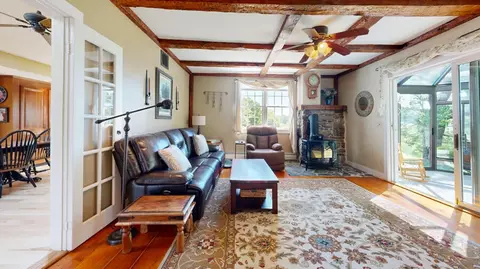 Living - 46 Killeran Ln, Cushing, ME 04563 photo 2 of 4