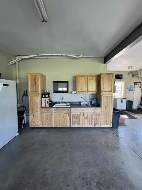 Kitchen - 46 Killeran Ln, Cushing, ME 04563 photo 9 of 9