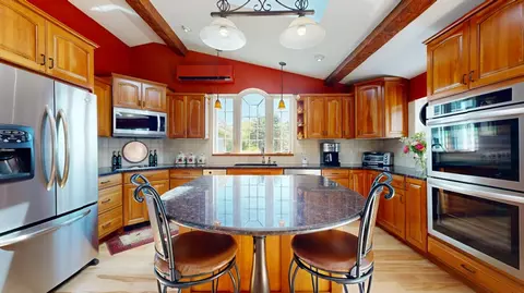Kitchen - 46 Killeran Ln, Cushing, ME 04563 photo 4 of 9