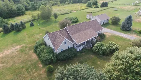 108 West Rd, Chesterville, ME 04938