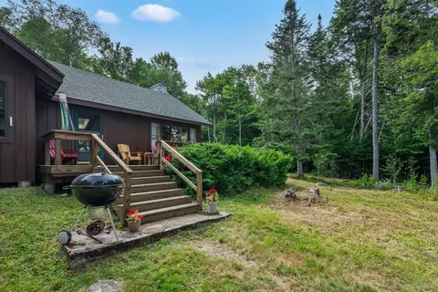 Exterior - 577 Shelton Trl, Rangeley, ME 04970 photo 10 of 14