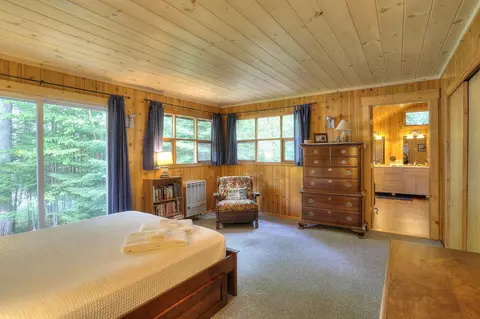 Bedroom - 577 Shelton Trl, Rangeley, ME 04970 photo 5 of 10