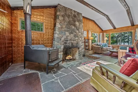 Living - 577 Shelton Trl, Rangeley, ME 04970 photo 2 of 10