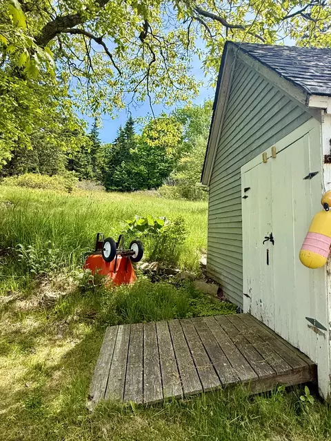 Exterior - 50 E Boston Rd, Vinalhaven, ME 04863 photo 9 of 13