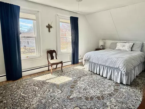 Bedroom - 50 E Boston Rd, Vinalhaven, ME 04863 photo 1 of 2