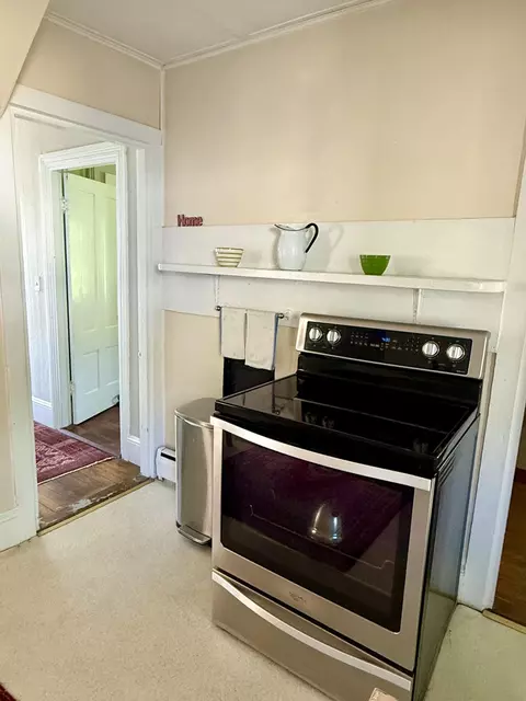 Kitchen - 50 E Boston Rd, Vinalhaven, ME 04863 photo 3 of 4