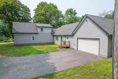 497 N Parish Rd, Turner, ME 04282