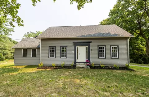 497 N Parish Rd, Turner, ME 04282