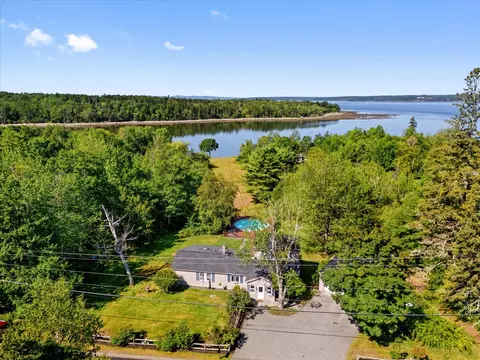1114 Castine Rd, Penobscot, ME 04476