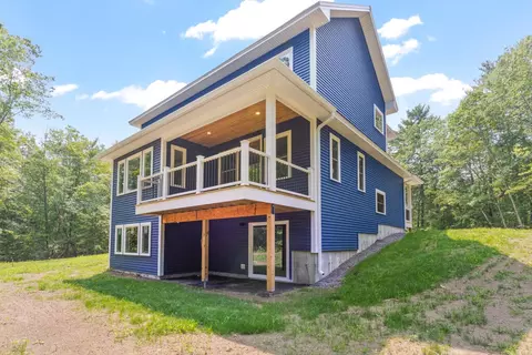 907 Richville Rd, Standish, ME 04084