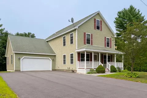 17 Riley Rd, Seabrook, NH 03874