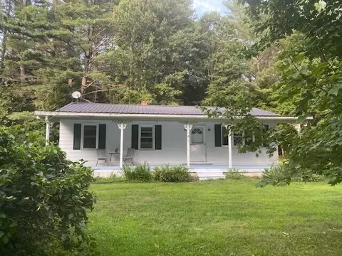 55 Middle Ridge Rd, Bridgton, ME 04009