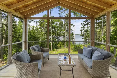 111 Franks Flat Rd, Sedgwick, ME 04676