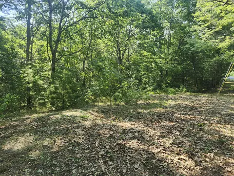 055 Wiscasset Rd, Whitefield, ME 04353