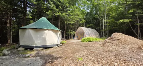 75 Moose Pond Rd, Otisfield, ME 04270