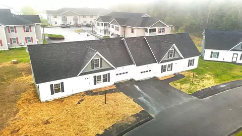 2 Bedrock Dr #2, Sanford, ME 04073