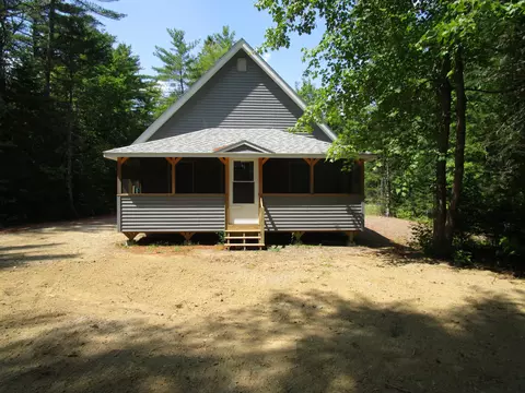 5 Pine Street Ln, Maxfield, ME 04453