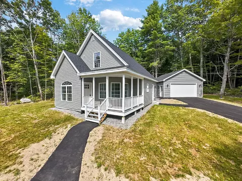 50 Dill Rd, Mount Vernon, ME 04352