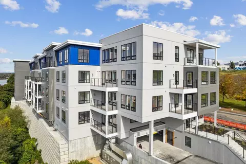 218 Washington Ave #212, Portland, ME 04101