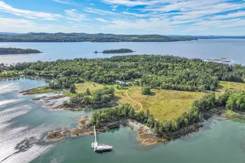 230 Keller Point Rd, Islesboro, ME 04848