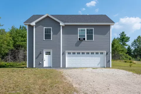 1 Estes Dr, Standish, ME 04084