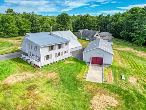 6 Meadow Dr, Sidney, ME 04330