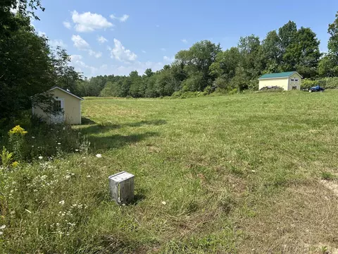 309 Strickland Ferry Rd, Livermore, ME 04253