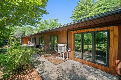 15 Goodrich Ln, Winslow, ME 04901