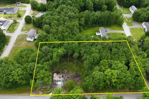 49 Pomeroy Hill Rd, Livermore Falls, ME 04254