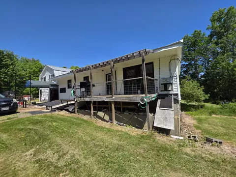 22 Boardman Way, Belfast, ME 04915