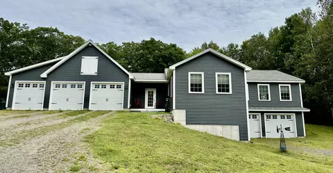 1315 S Belfast Ave, Augusta, ME 04330